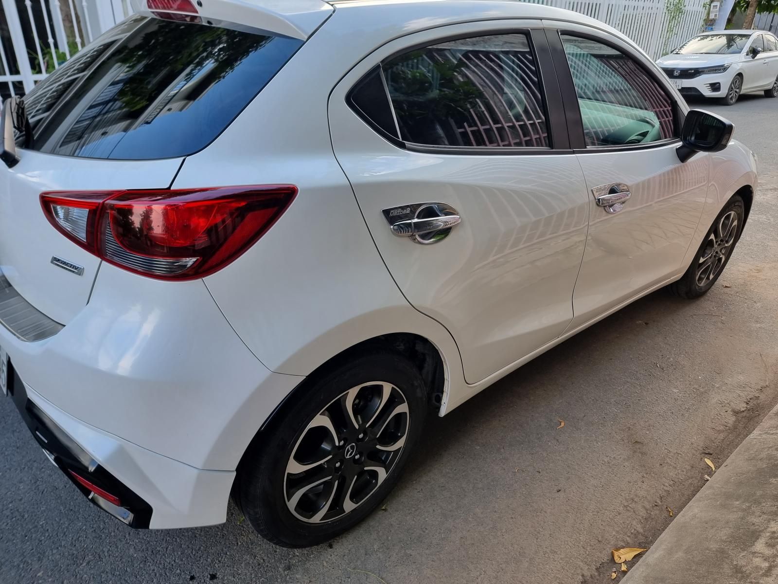 Mazda 2 2016 - Xe gia đình sử dụng, nguyên zin