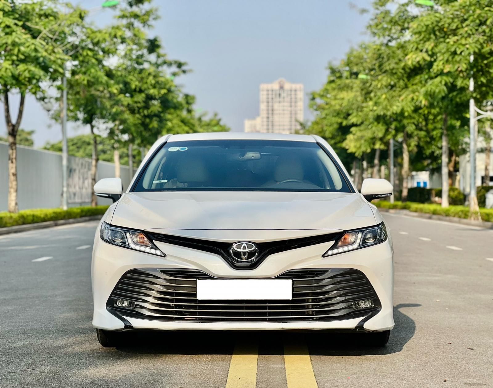 Toyota Camry 2021 - Nhập khẩu siêu mới