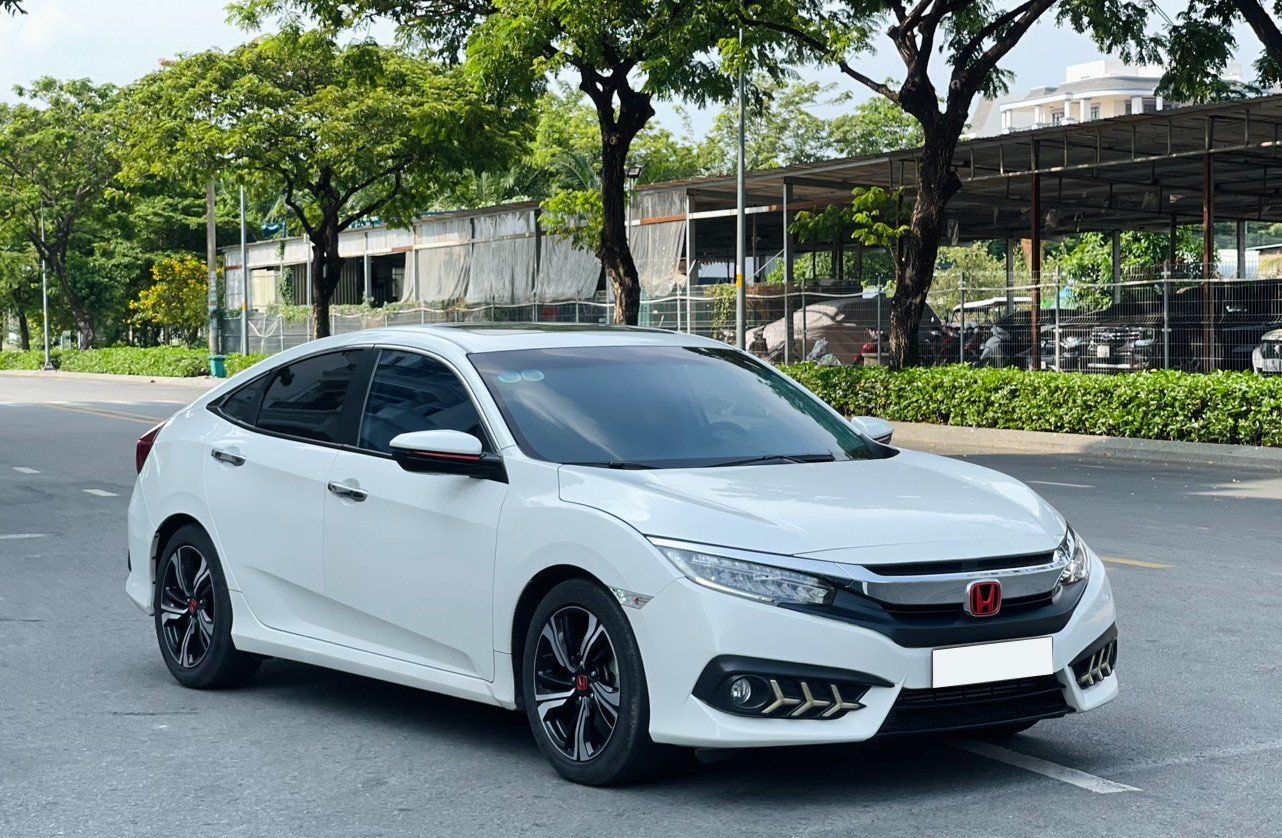 Honda Civic 2016 - 1 chủ đi lại giữ gìn cẩn thận