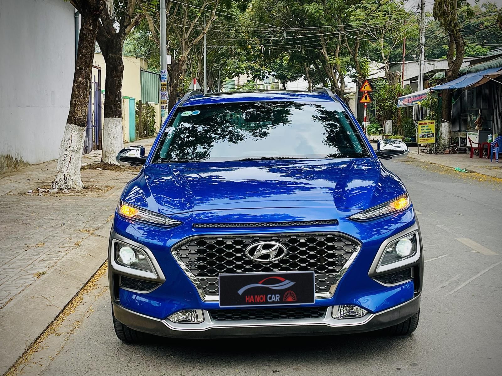 Hyundai Kona 2018 - Màu xanh, nội thất đen
