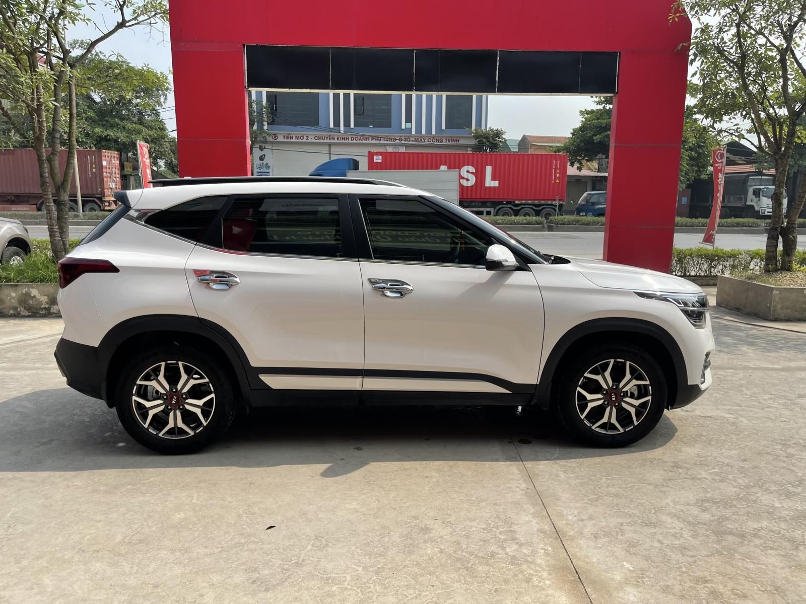 Kia Seltos 2021 - Odo 2v km xịn, full bảo dưỡng hãng, sơ cua chưa hạ