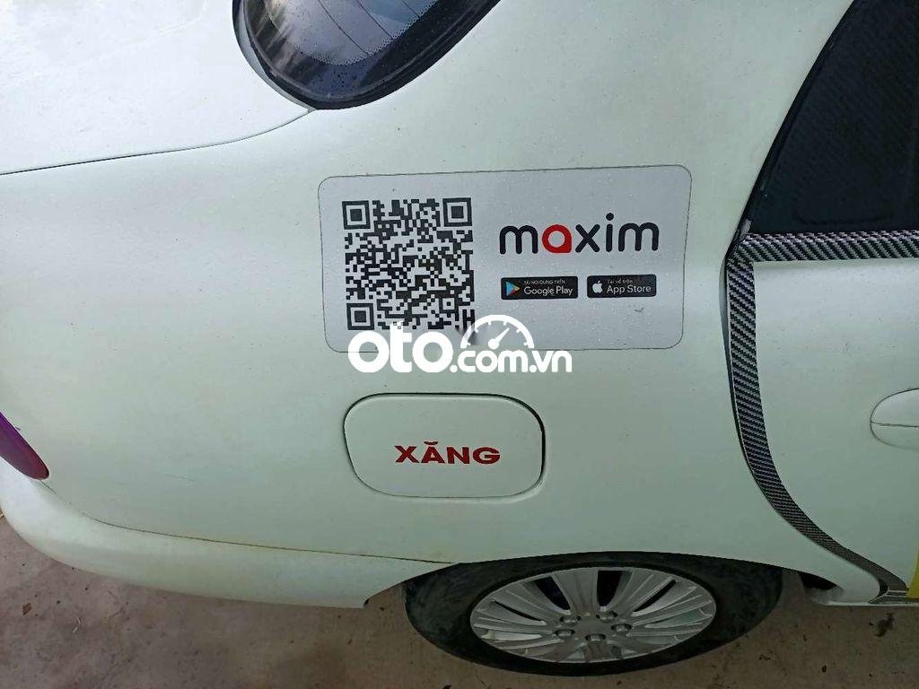 Daewoo Lanos Cần bán con xe   2000 xe hoạt động tốt. 2000 - Cần bán con xe Daewoo Lanos 2000 xe hoạt động tốt.