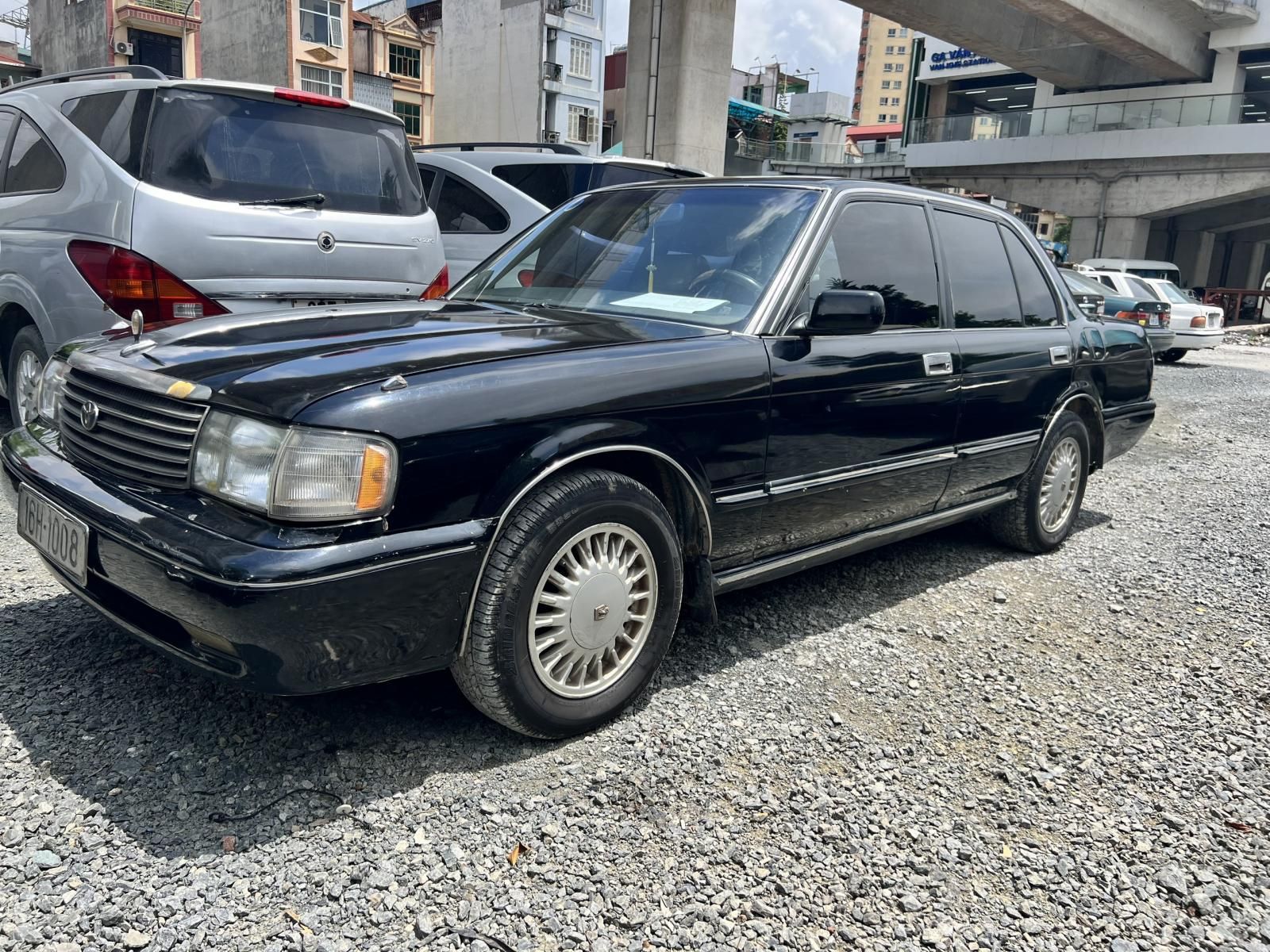 Toyota Crown 1995 - Cam kết bảo hành là xe không lỗi