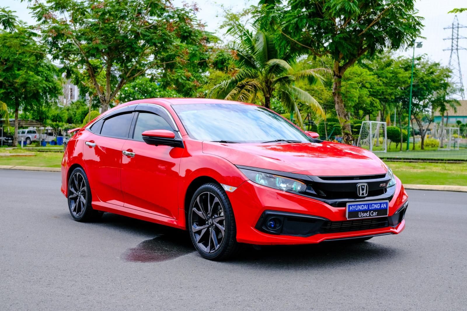 Honda Civic 2019 - Màu đỏ, nội thất đen
