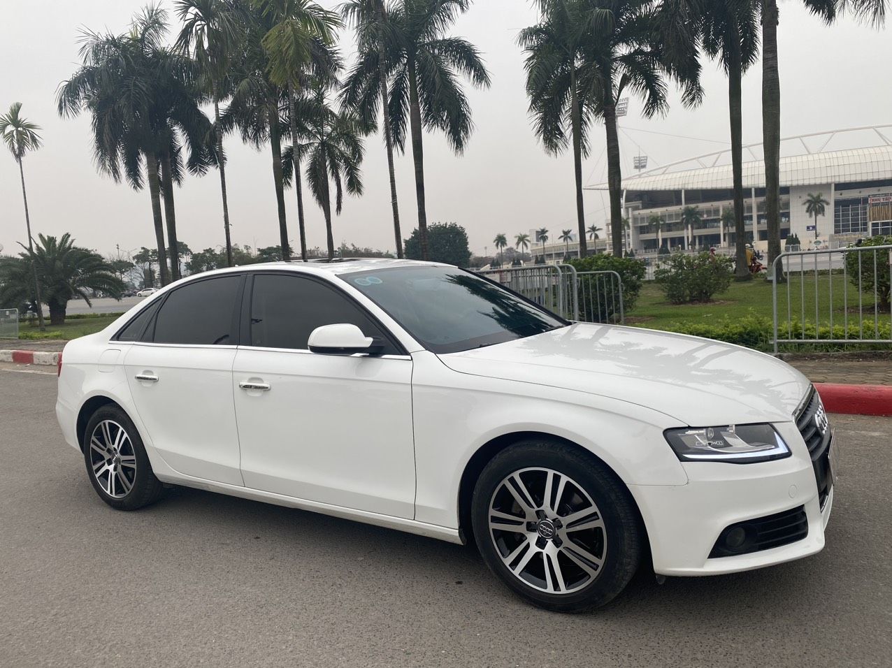 Audi A4 2009 - Bán Xe Audi A4 Màu Trắng 2009, Biển Hà Nội, Xe Mới Đẹp  Giá 395 Triệu