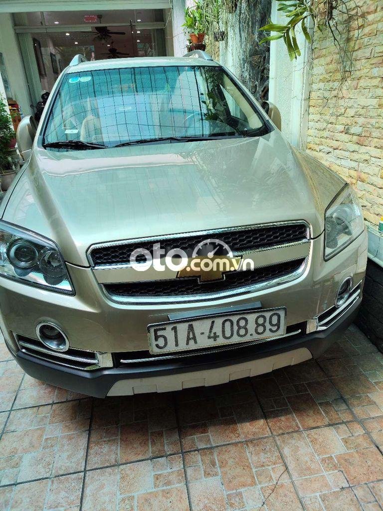 Chevrolet Captiva Bán xe  tự động nhà ít đi ! 2011 - Bán xe Captiva tự động nhà ít đi !