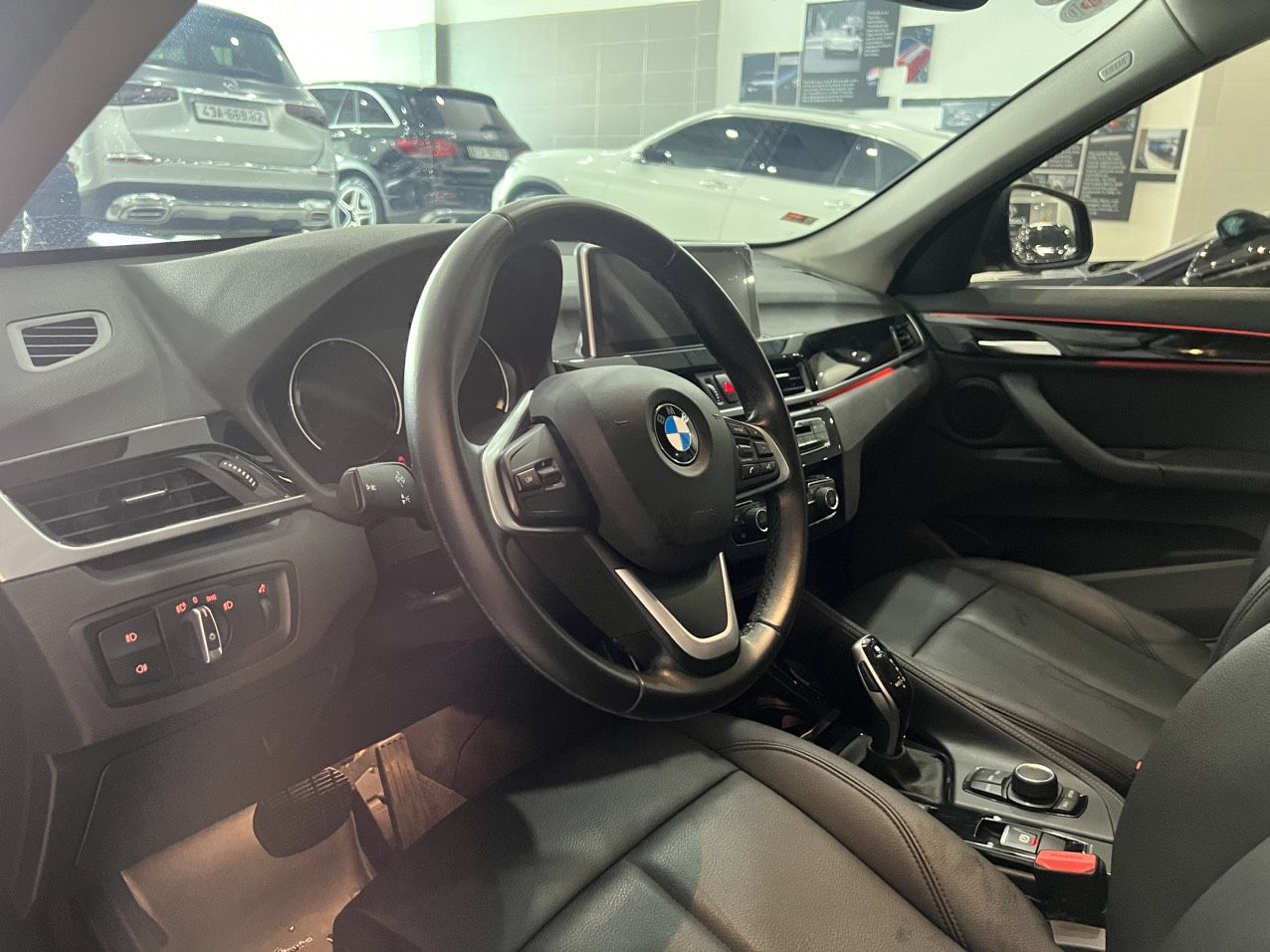 BMW X1 2019 - Model 2019 (thiết kế trẻ trung)