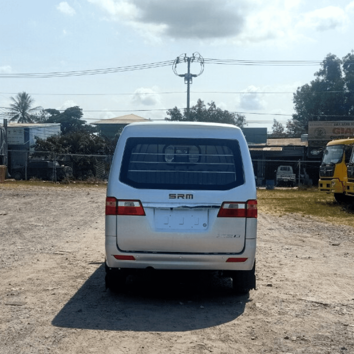 Dongben X30 2023 - Xe van 5 chỗ Dongben SRM X30-V5 2023