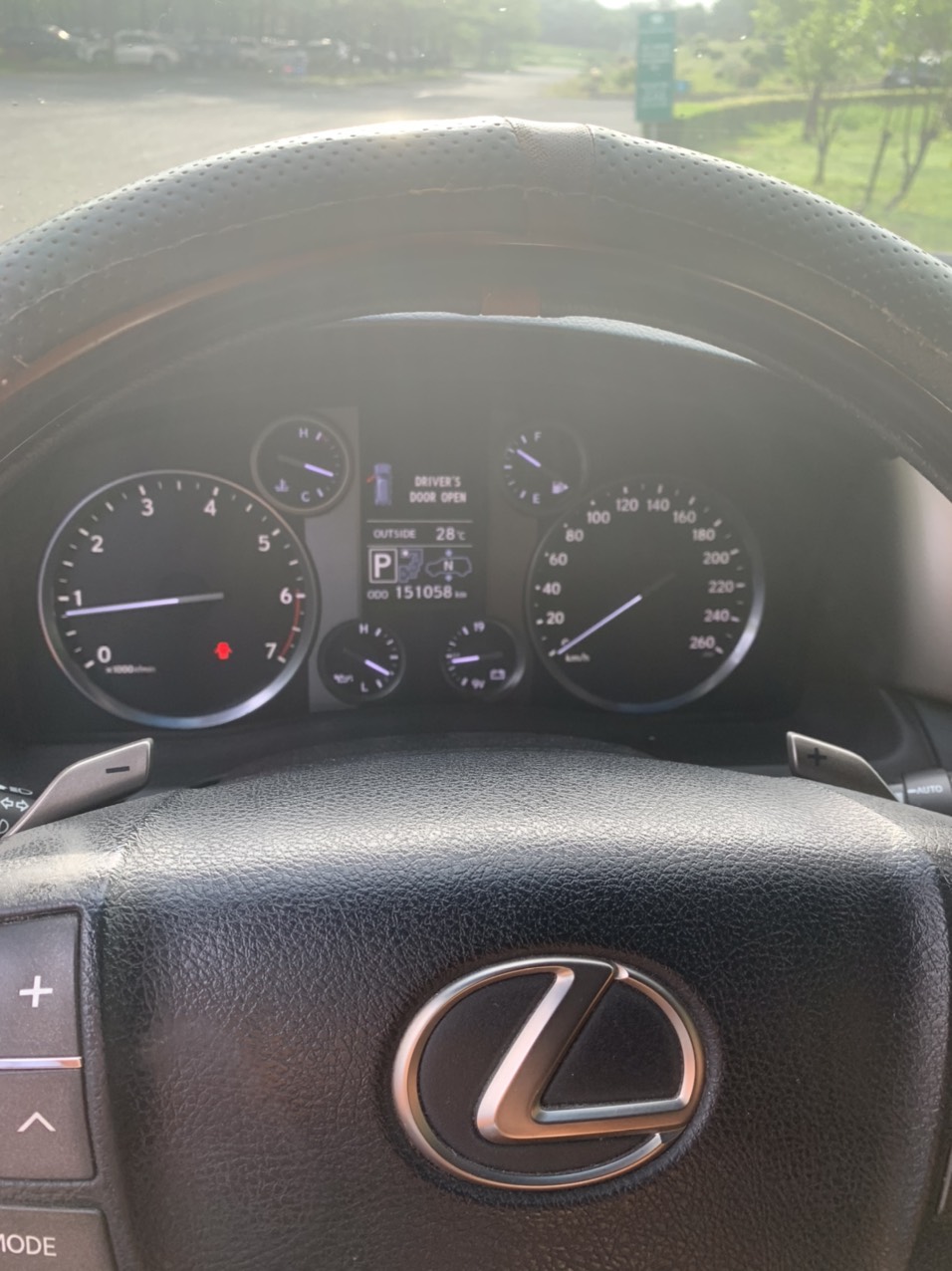 Lexus LX 570 2015 - Bán Lexus LX570 năm 2015 full option xe nhập chính hãng