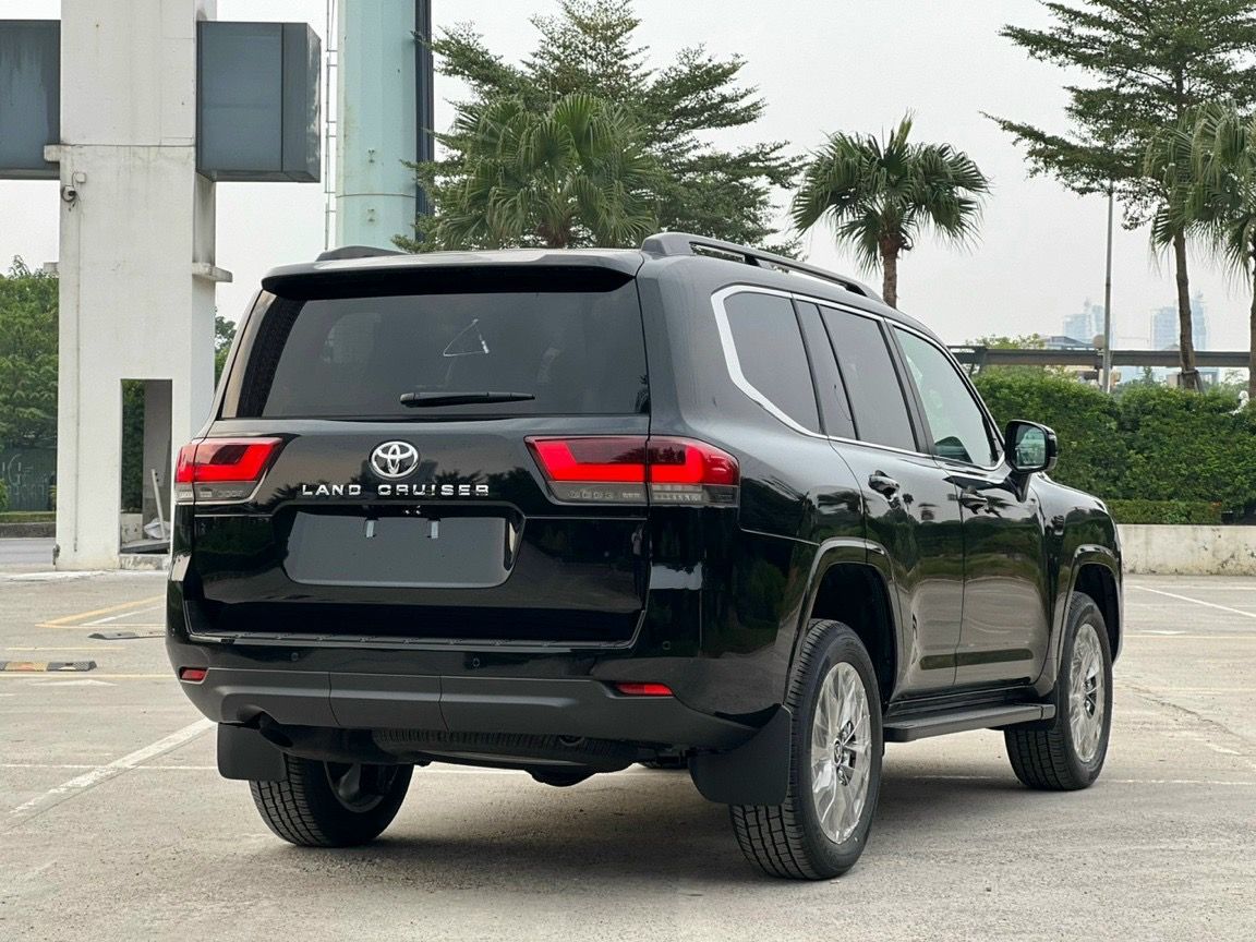 Toyota Land Cruiser 2023 - Giao Ngay