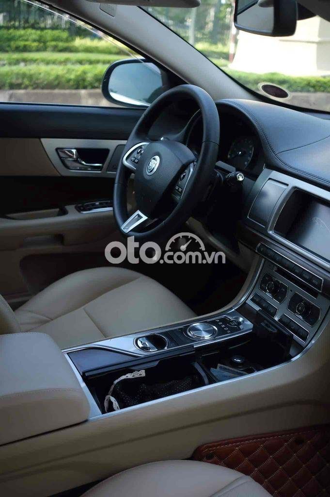 Jaguar XF   2013 - Đăng ký 2015 2013 - Jaguar XF 2013 - Đăng ký 2015
