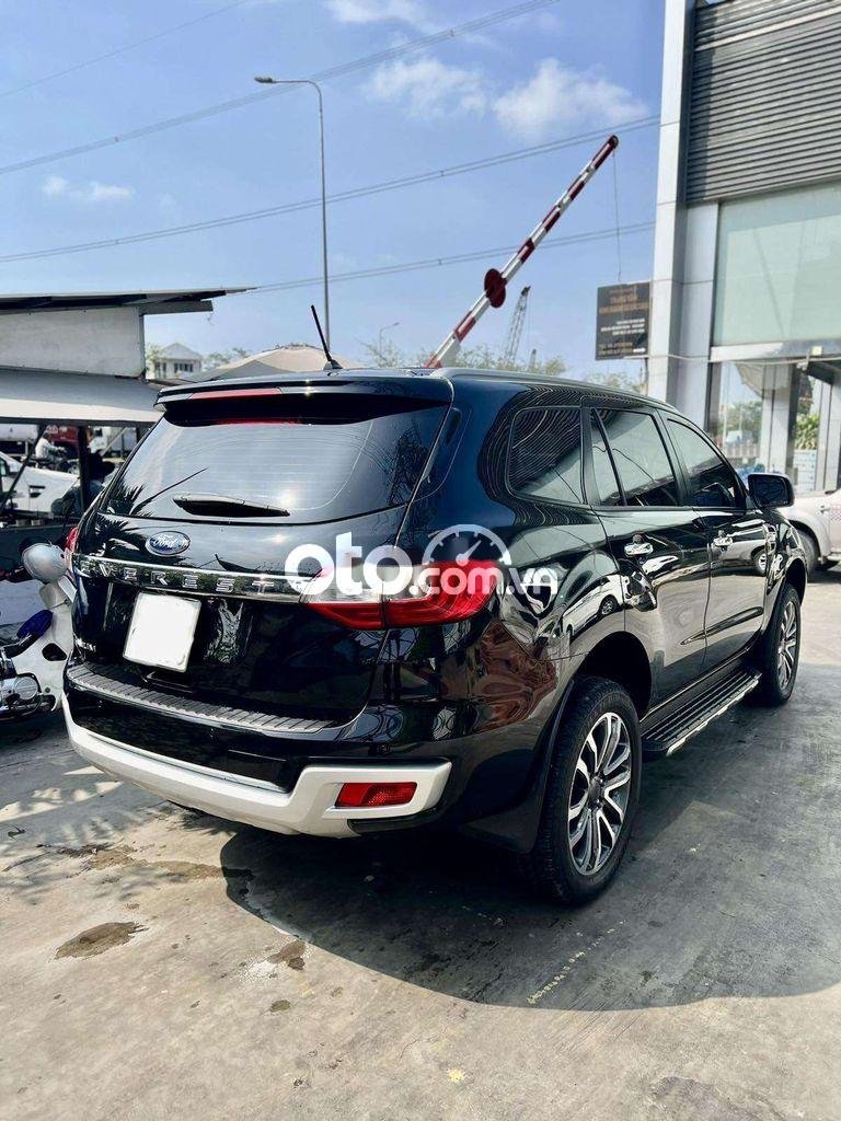 Ford Everest   4x2 Titanium sx 2019 2019 - Ford Everest 4x2 Titanium sx 2019