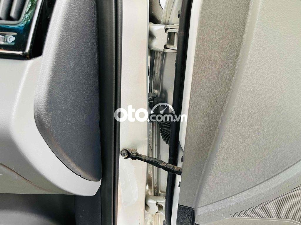 Hyundai Sonata  cơ quan thanh lý 2011 - Sonata cơ quan thanh lý
