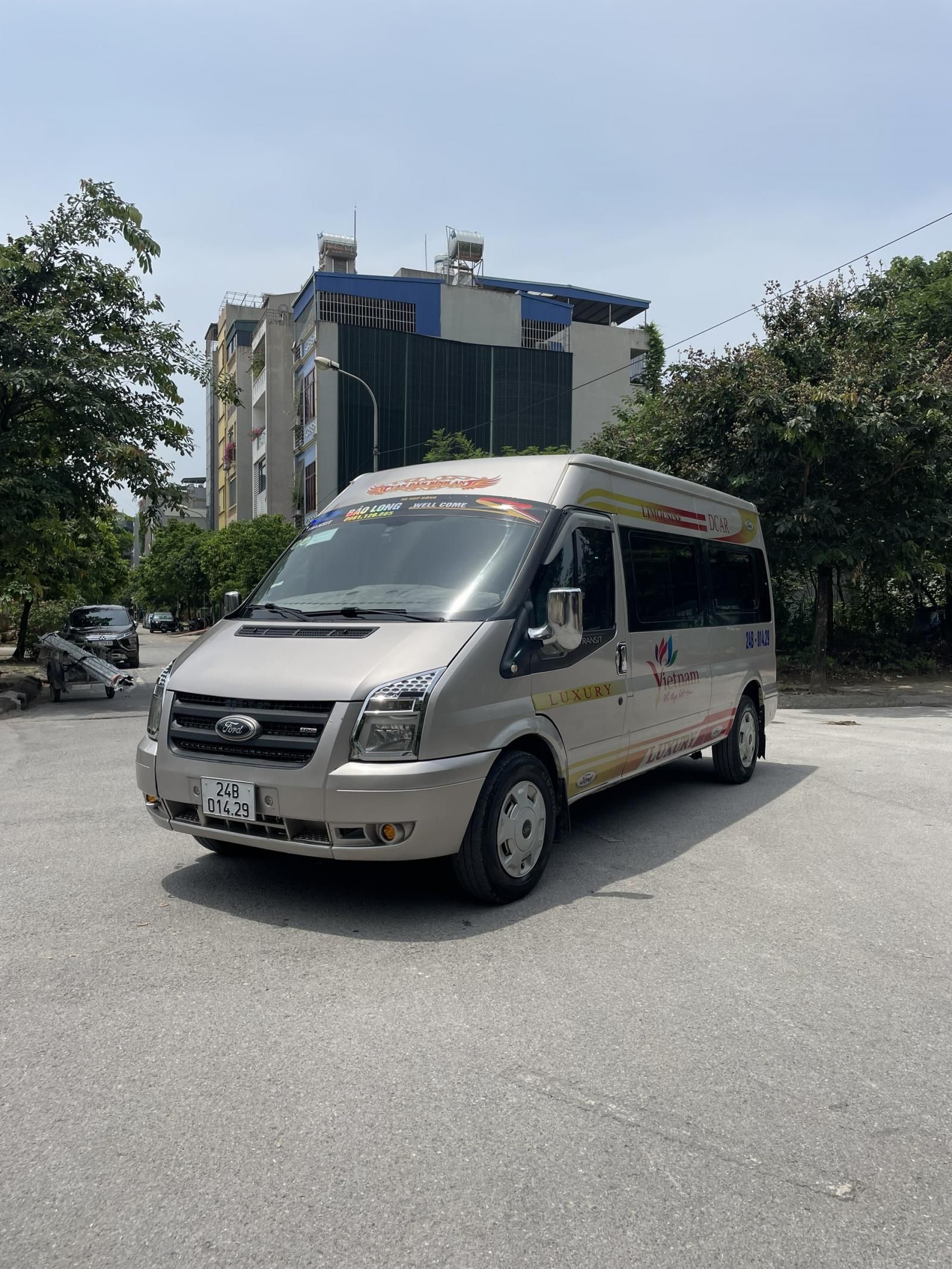 Ford Transit 2011 - Giá 260tr có thương lượng