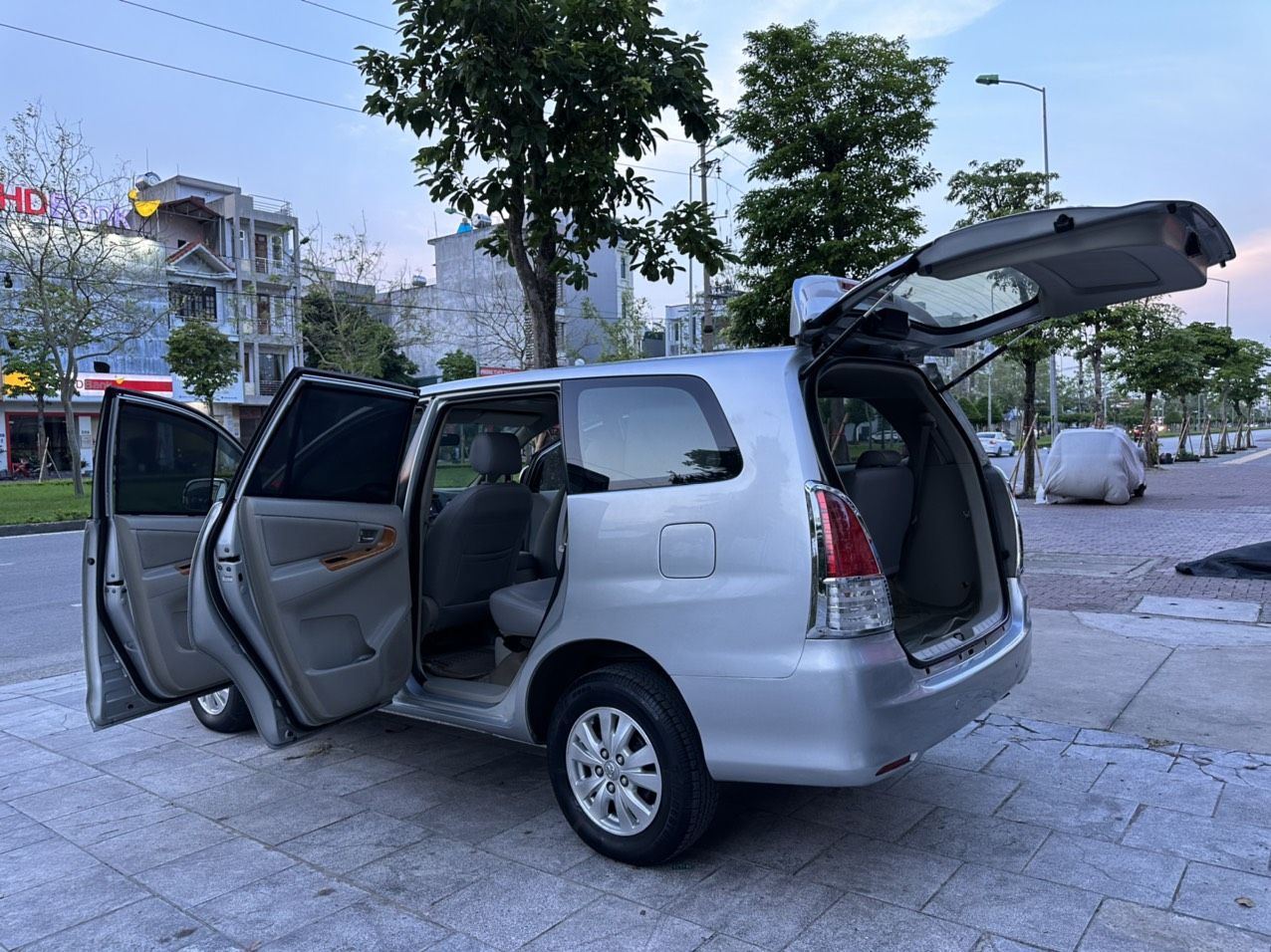 Toyota Innova 2009 - Mới như đời 2018 