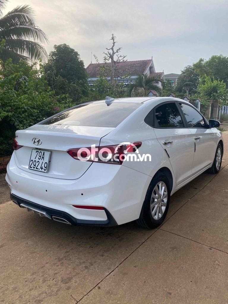 Hyundai Accent Huyndai  2020 AT odo 40.000km 2020 - Huyndai Accent 2020 AT odo 40.000km