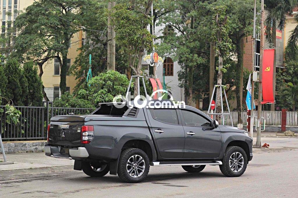 Mitsubishi Triton 💥  Mivec 2019 Premium 💥 2019 - 💥 Triton Mivec 2019 Premium 💥