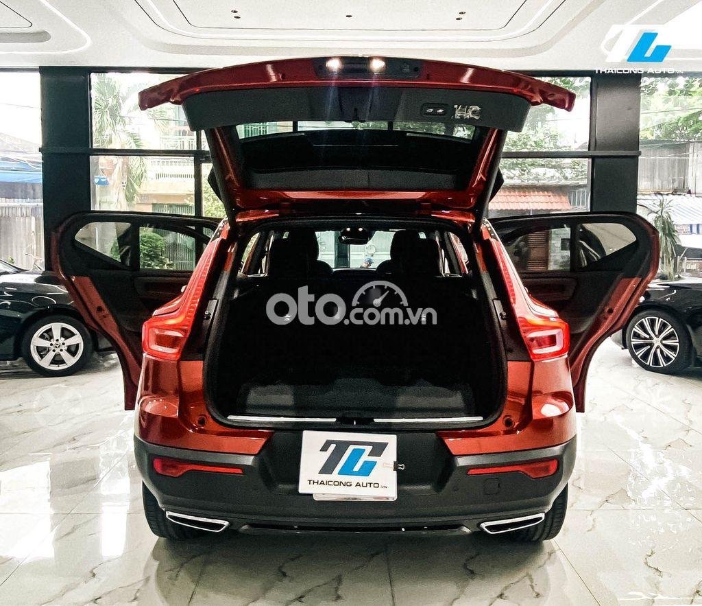 Volvo XC40 𝐎̂ 𝐓𝐎̂ 𝐒𝐈𝐄̂𝐔 𝐋𝐔̛𝐎̛́𝐓 𝐕𝐎𝐋𝐕𝐎 𝐗𝐂𝟒𝟎 𝐑-𝐃𝐄𝐒𝐈𝐆𝐍 𝐇𝐈𝐄̂́𝐌 2019 - 𝐎̂ 𝐓𝐎̂ 𝐒𝐈𝐄̂𝐔 𝐋𝐔̛𝐎̛́𝐓 𝐕𝐎𝐋𝐕𝐎 𝐗𝐂𝟒𝟎 𝐑-𝐃𝐄𝐒𝐈𝐆𝐍 𝐇𝐈𝐄̂́𝐌