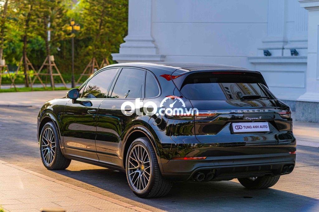 Porsche Cayenne   2019 Đen đỏ 2019 - Porsche Cayenne 2019 Đen đỏ