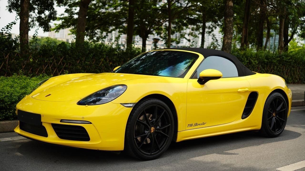 Porsche 718 2019 - iá bán 3 tỷ 740 triệu