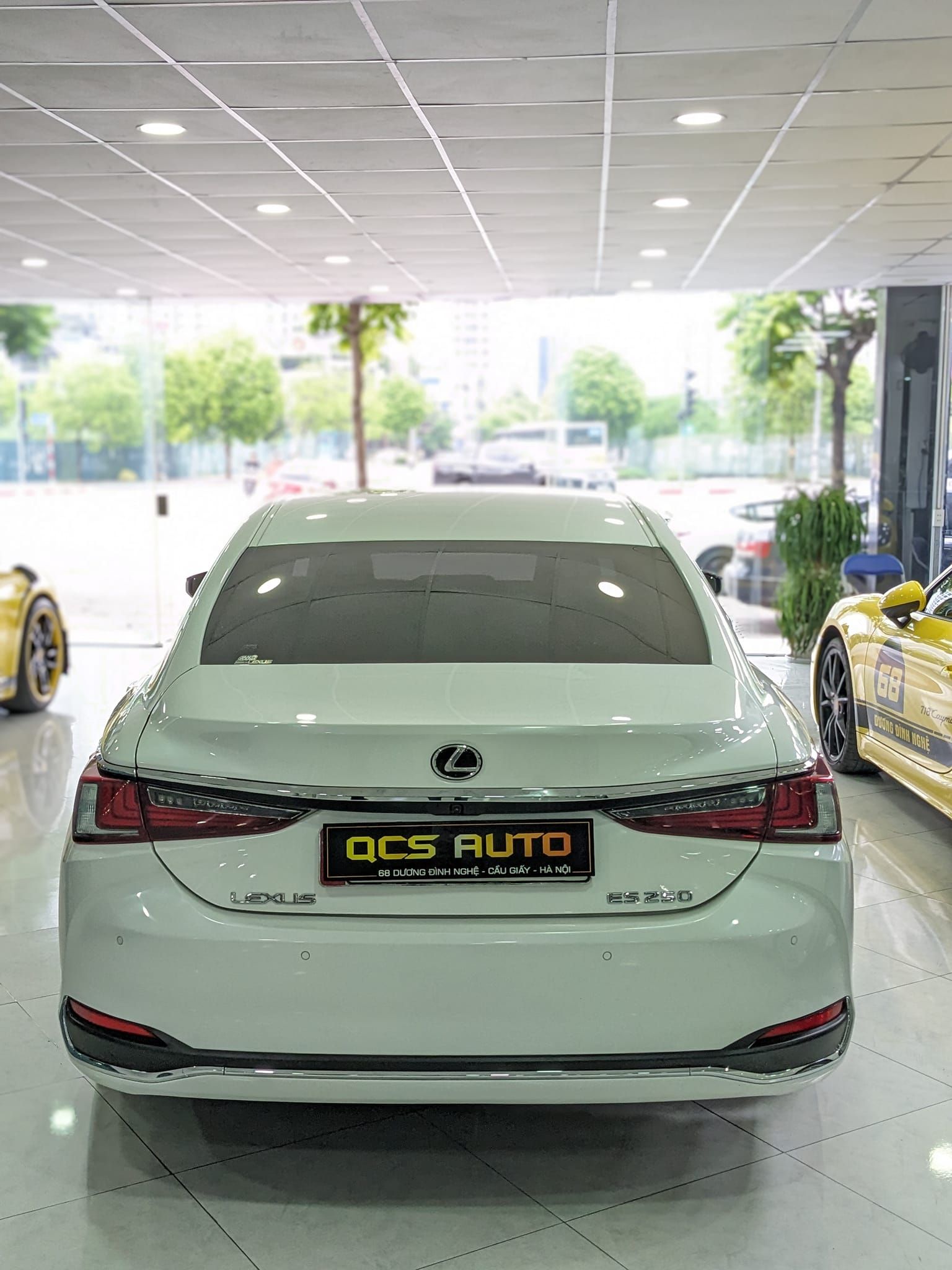 Lexus ES 250 2019 - Lexus ES 250 2019