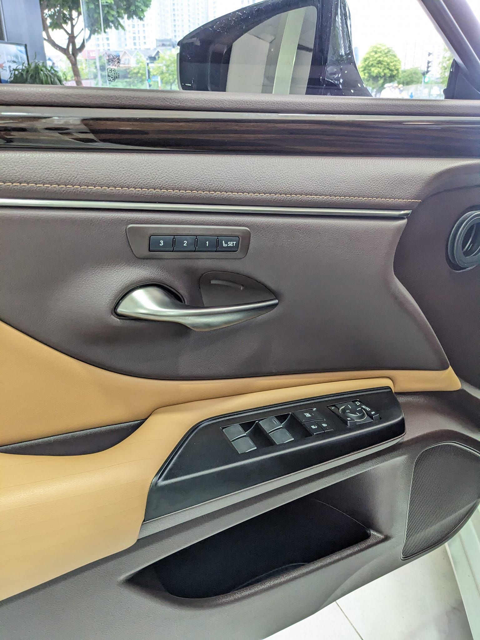 Lexus ES 250 2019 - Lexus ES 250 2019