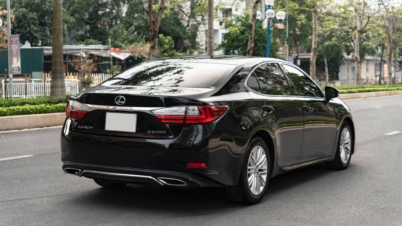 Lexus ES 250 2018 - Giá 1 tỷ 380 triệu
