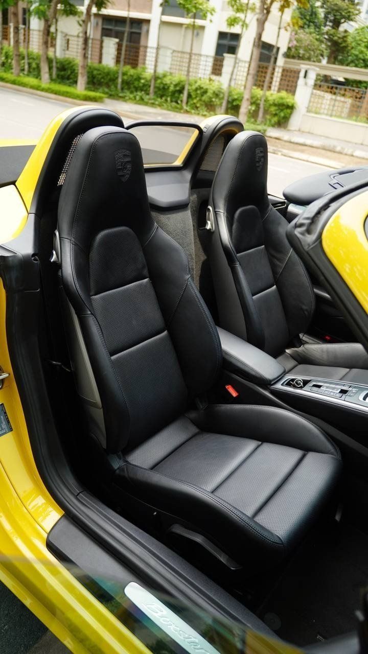 Porsche 718 2019 - iá bán 3 tỷ 740 triệu