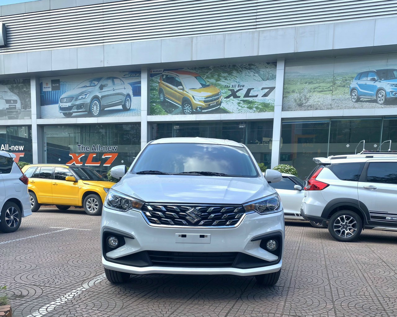 Suzuki Swift 2023 - Giảm giá sập sàn cho tất cả các dòng xe du lịch của Suzuki. Giá chưa bao giờ tốt như thời điểm này. Mua ngay để có giá h