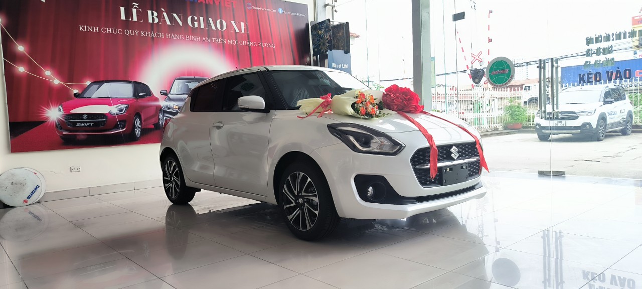 Suzuki Swift 2023 - Giảm giá sập sàn cho tất cả các dòng xe du lịch của Suzuki. Giá chưa bao giờ tốt như thời điểm này. Mua ngay để có giá h