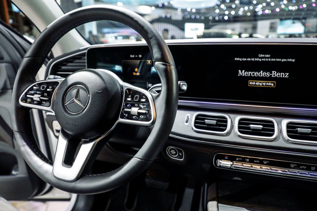 Mercedes-Maybach S 450 2023 - MERCEDES GLS450 4Matic 2023  