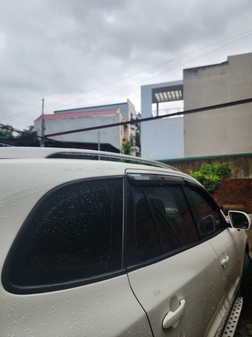 Hyundai Santa Fe 2010 - xe có như nào e nói như thế E bán để lên đời ạ. Em cảm ơn . xe e để đi gia đình chứ k phải chạy dịch vụ ạ