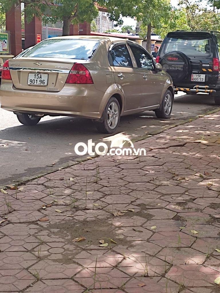 Chevrolet Aveo Bán xe 2015 - Bán xe