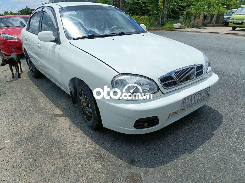 Daewoo Lanos  SX 2002.5chổ .xe đẹp máy êm kiểm mới. 2002 - Lanos SX 2002.5chổ .xe đẹp máy êm kiểm mới.