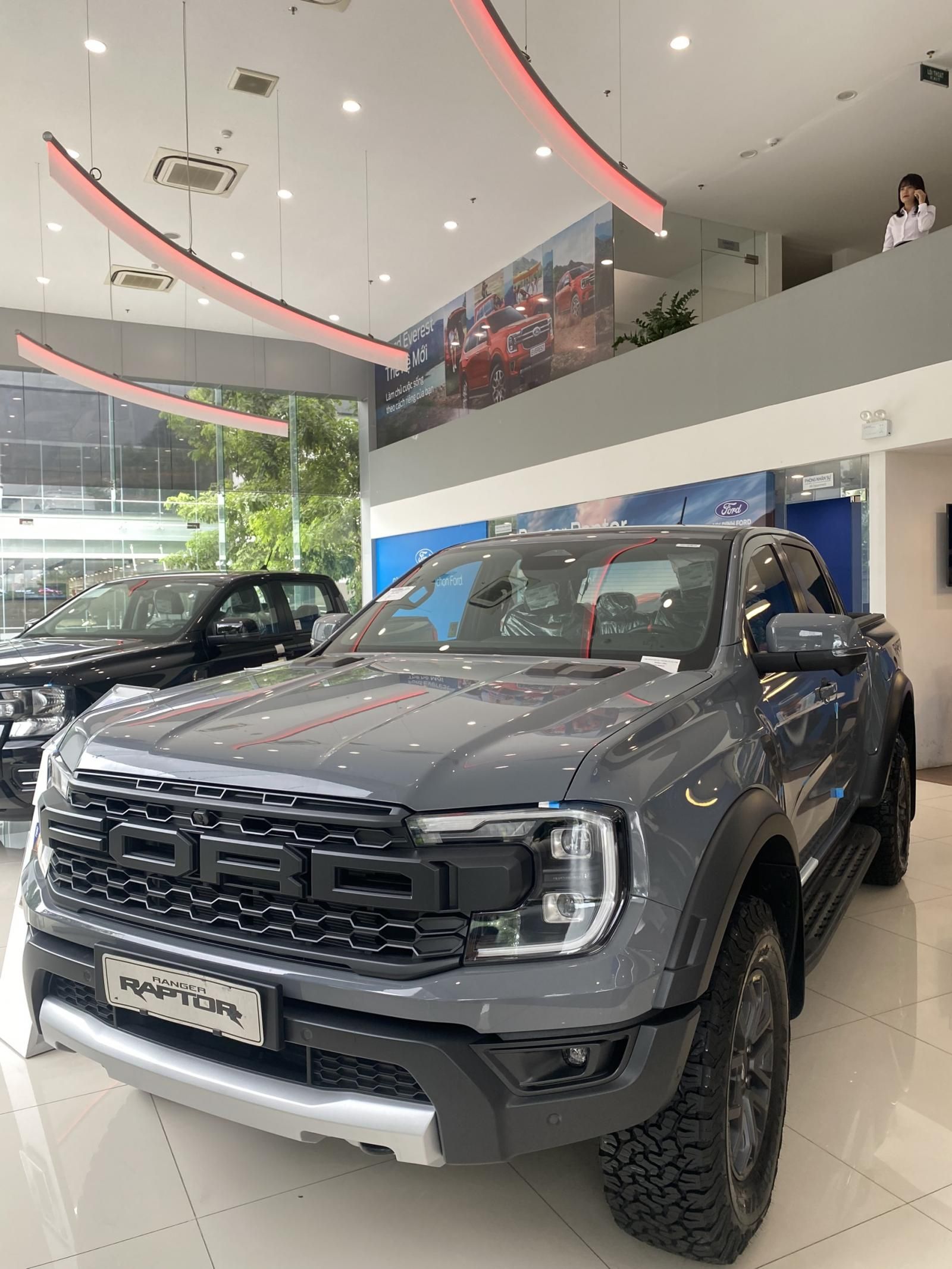 Ford Ranger Raptor 2023 - Raptor Cực chất, màu Ghi cuốn hút, nam tính,Giá ưu đãi cực tốt đến KH, hỗ trợ vay đến 90%