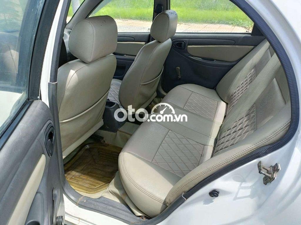 Daewoo Lanos  SX 2002.5chổ .xe đẹp máy êm kiểm mới. 2002 - Lanos SX 2002.5chổ .xe đẹp máy êm kiểm mới.