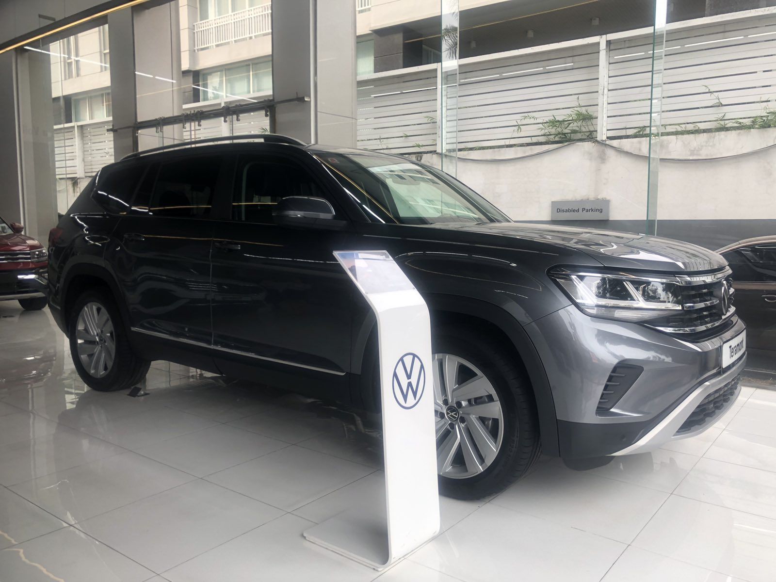 Volkswagen Teramont 2023 - Gía Xe Volkswagen Teramont 2022- 2023 màu Trắng, Xám, Đen  xe giao ngay + nhiều phần quà