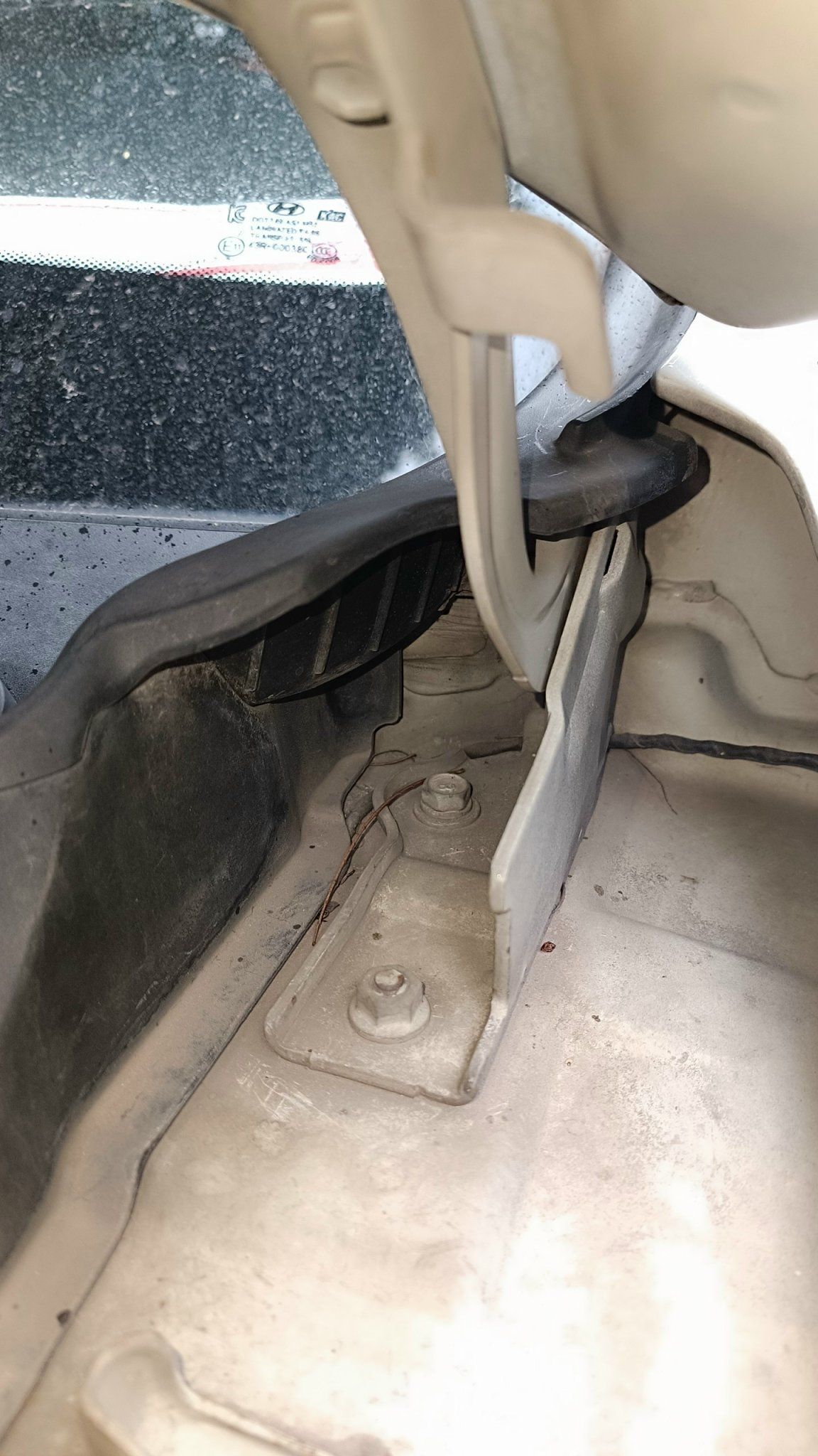 Hyundai Santa Fe 2010 - xe có như nào e nói như thế E bán để lên đời ạ. Em cảm ơn . xe e để đi gia đình chứ k phải chạy dịch vụ ạ