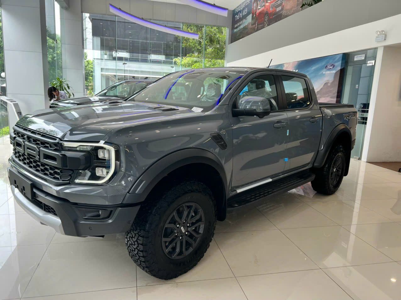 Ford Ranger Raptor 2023 - Raptor Cực chất, màu Ghi cuốn hút, nam tính,Giá ưu đãi cực tốt đến KH, hỗ trợ vay đến 90%