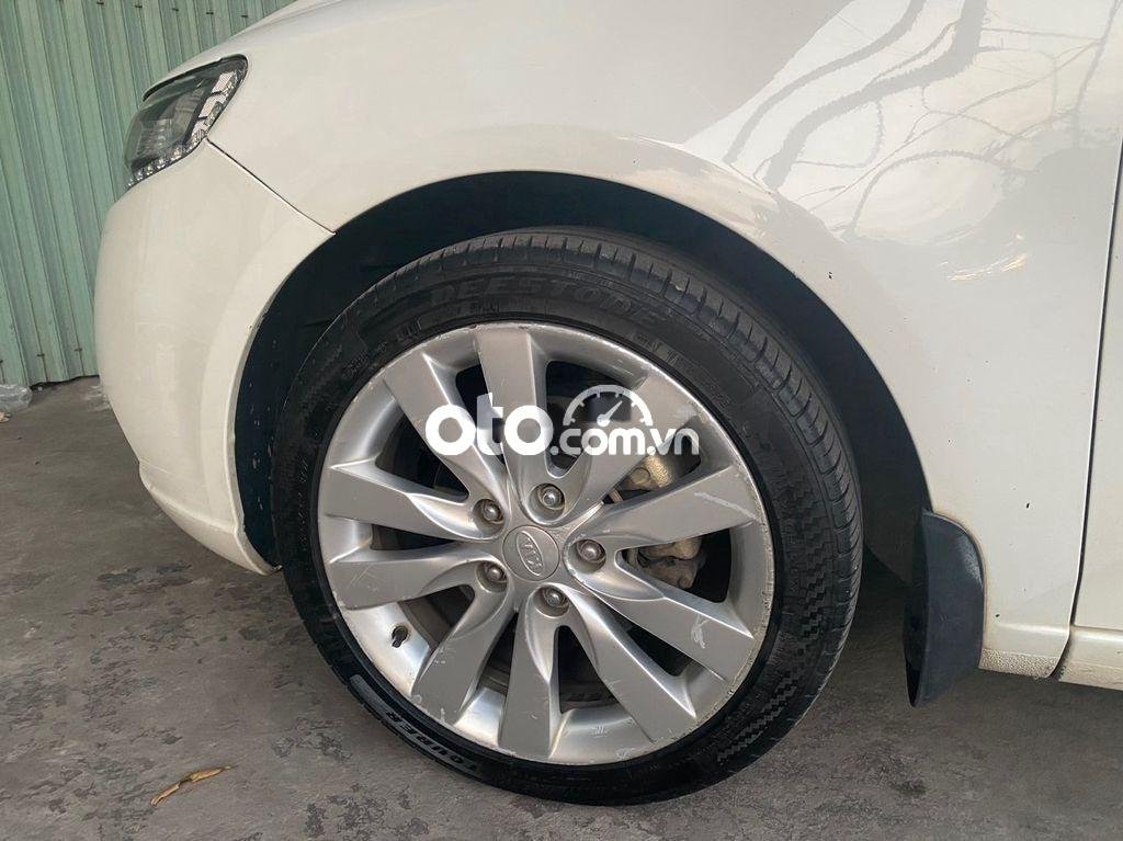Kia Forte   - 1.6 Số tự động - sản xuất 2013 2013 - KIA FORTE - 1.6 Số tự động - sản xuất 2013