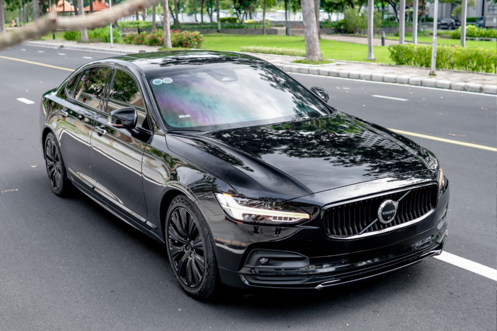 Volvo S90L 2022 - Đen/Nâu xe đẹp keng giá hấp dẫn
