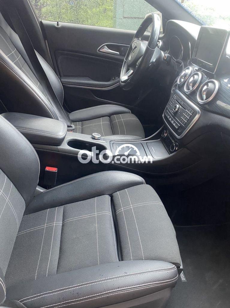 Mercedes-Benz A200 MERCEDES-BENZ CLA200 1.6 2015 2015 - MERCEDES-BENZ CLA200 1.6 2015