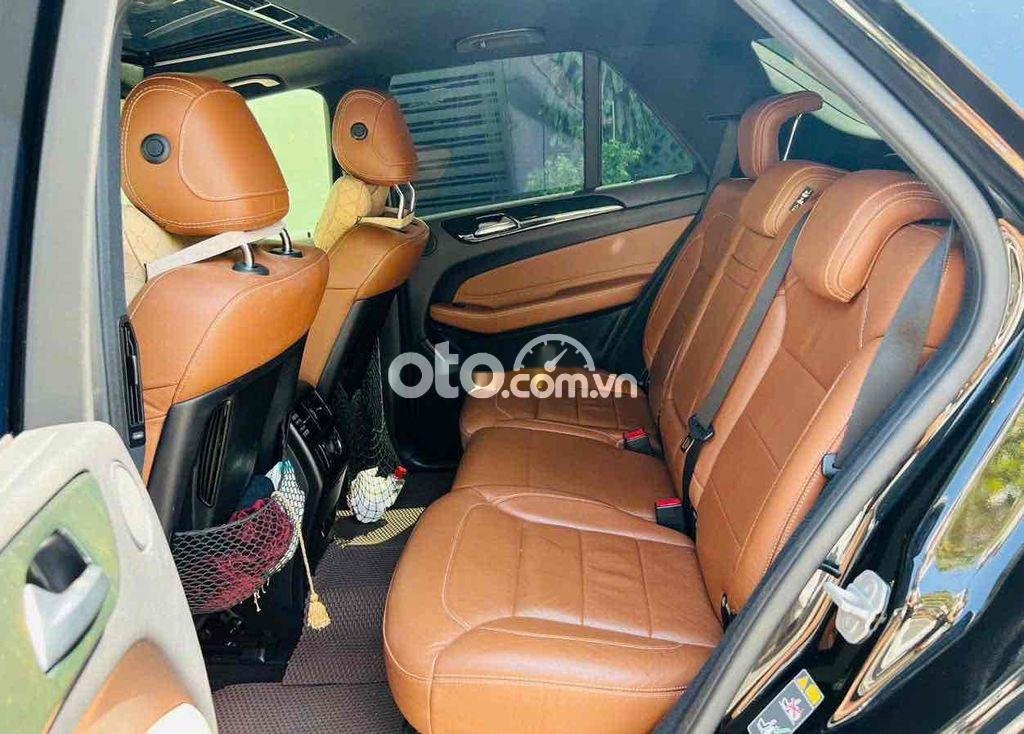Mercedes-Benz GLE 400 💝💝BÁN NHANH MERCEDES GLE 400 4Matic Exclusive 2015 - 💝💝BÁN NHANH MERCEDES GLE 400 4Matic Exclusive