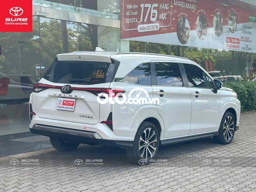 Toyota Veloz  CROSS TOP 2022 NHẬP INDO XE ĐẸP 2022 - VELOZ CROSS TOP 2022 NHẬP INDO XE ĐẸP