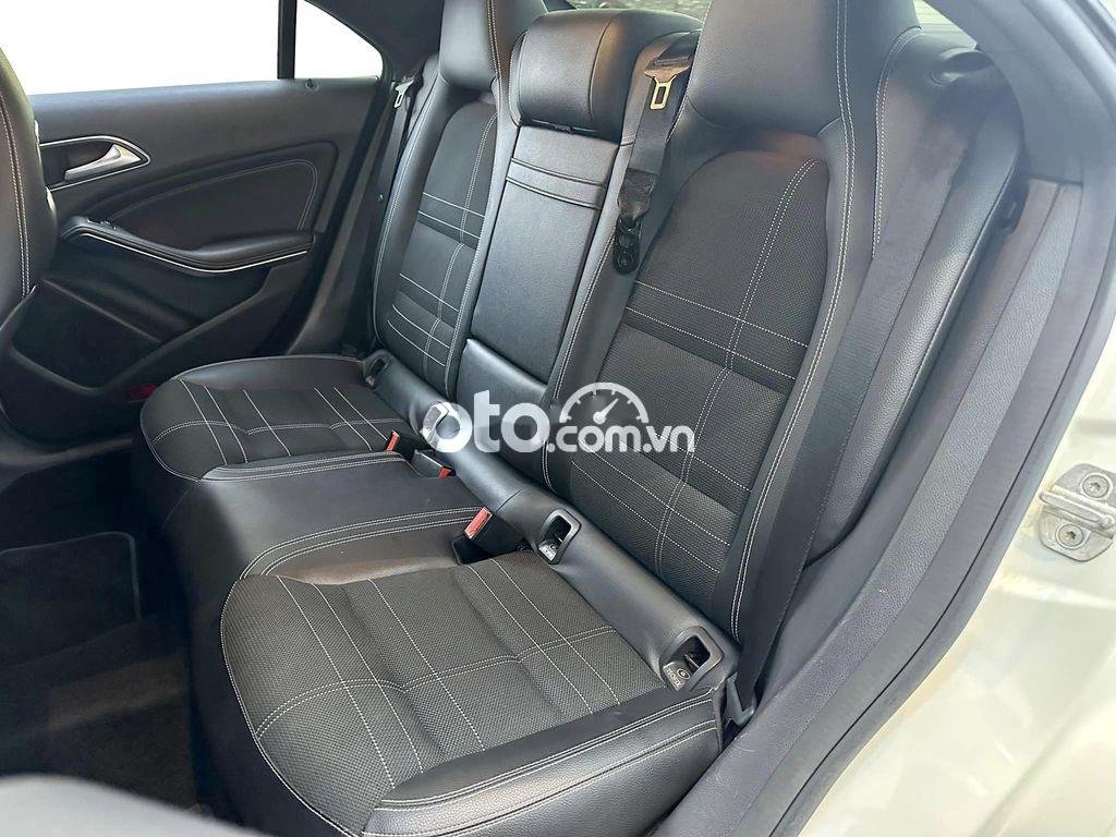 Mercedes-Benz A200 MERCEDES-BENZ CLA200 1.6 2015 2015 - MERCEDES-BENZ CLA200 1.6 2015