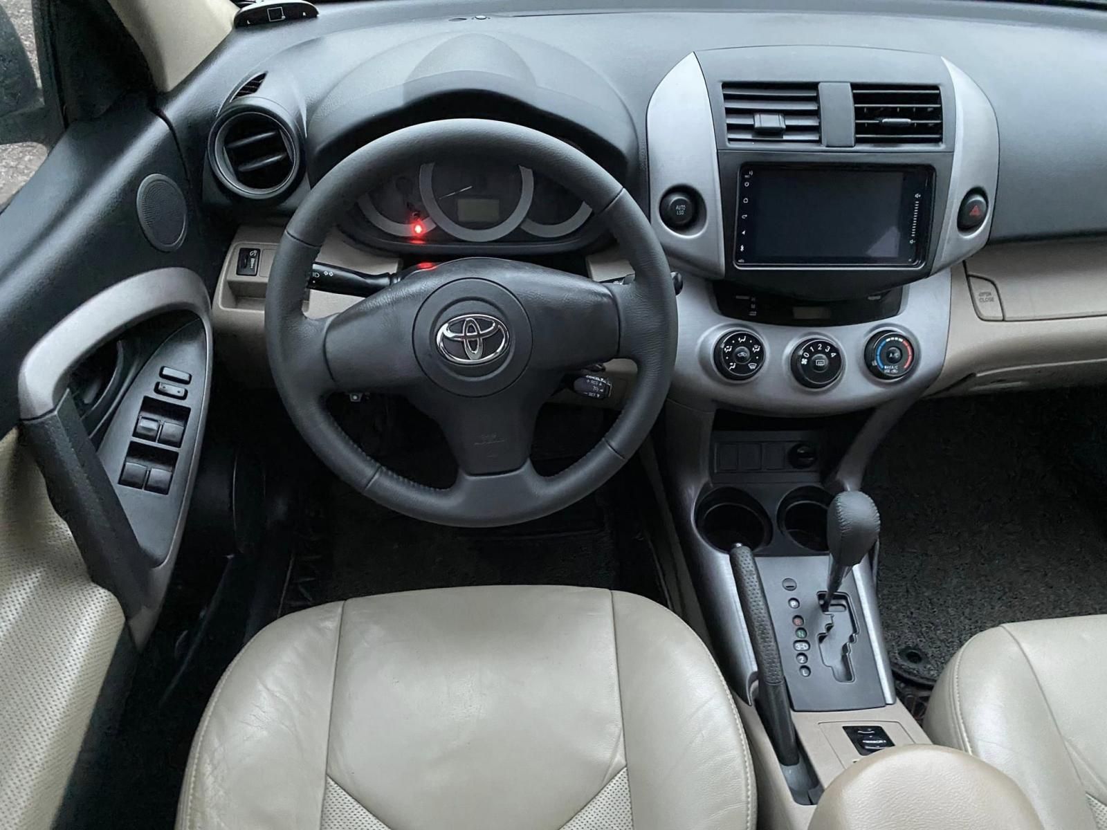 Toyota RAV4 2007 - Số tự động