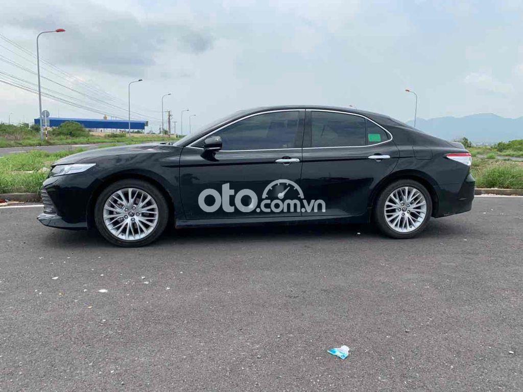 Toyota Camry  2.5Q nhập 910tr 2019 - Camry 2.5Q nhập 910tr