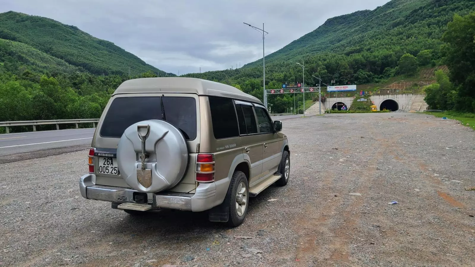 Mitsubishi Pajero 2003 -  Giá 128tr cho 1 e xe đẹp