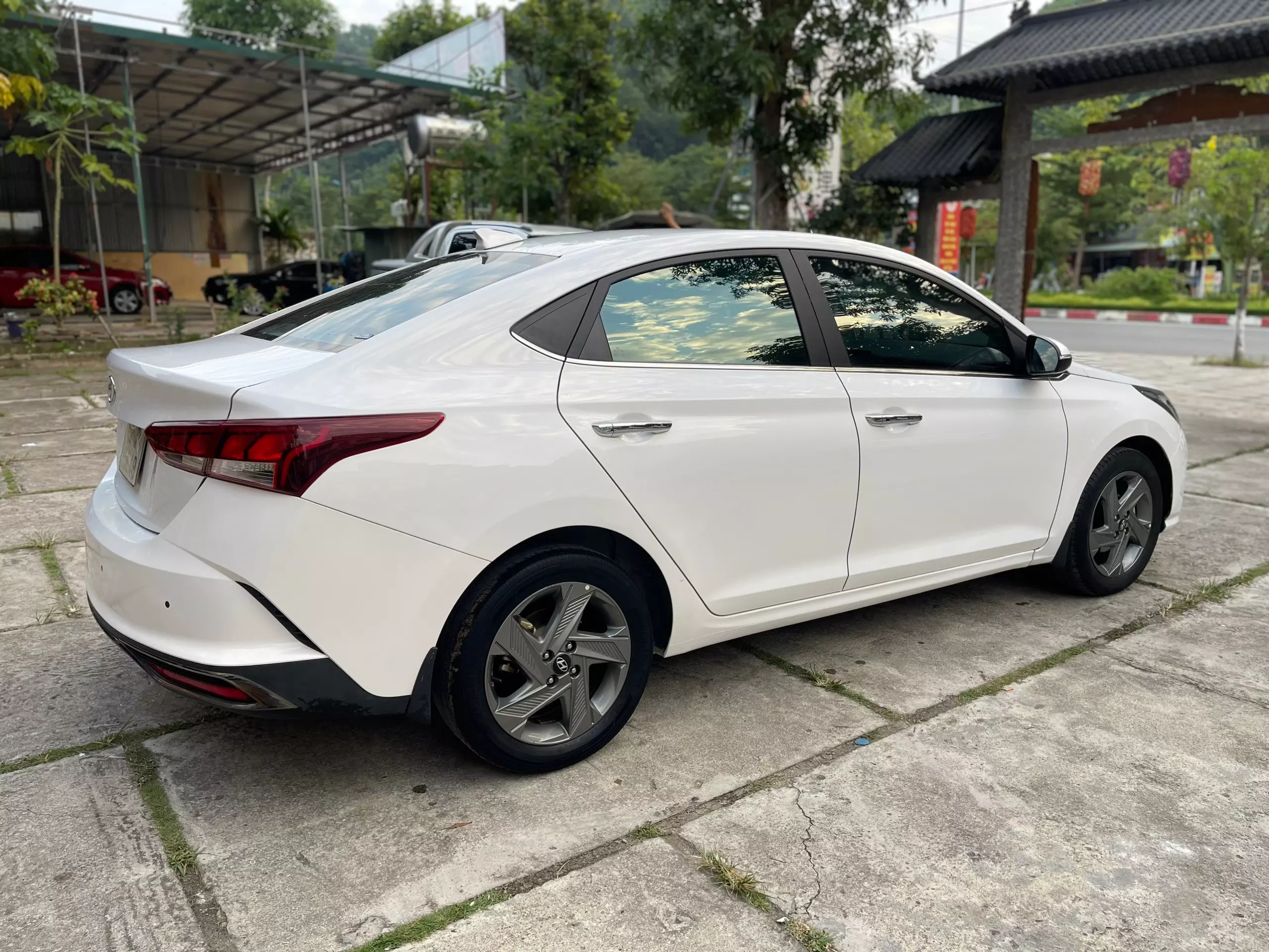 Hyundai Accent 2021 - Do muốn lên đời xe nên e muốn cất cánh em xe Hyundai Accent 2021 