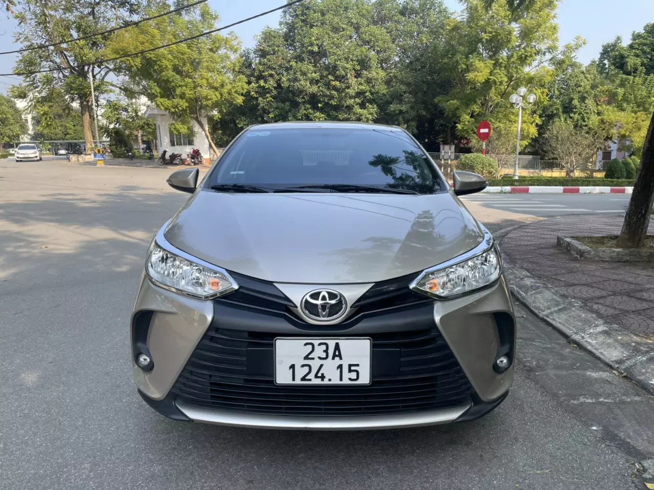 Toyota Vios 2022 - Toyota Vios 1.5 E MT - Sx 2022. Siêu đẹp. Lốp theo xe cả dàn. Odo 2.6 vạn km